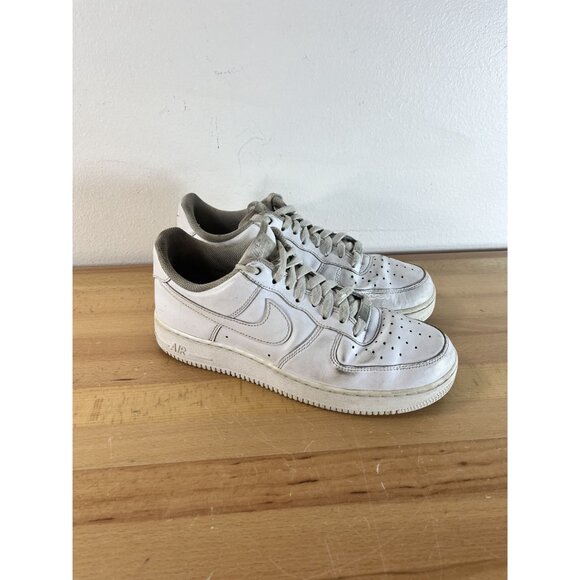 Nike Air Force 1 '07 Retro Low Shoes Men's Size 10 Triple White CW2288-111 - Picture 5 of 9